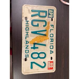 Authentic Florida License Plate APR 85 Highlands County RGV 482 - Vintage Auto